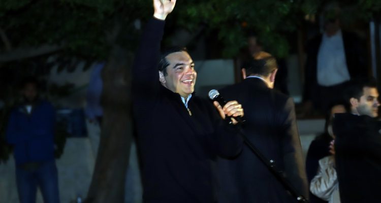 Ο Τσίπρας “επιστρέφει” τη 13η σύνταξη