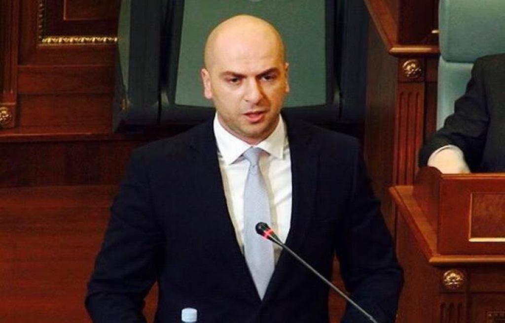 Η δημιουργία διεθνούς δικαστηρίου για σερβικά εγκλήματα πυροδοτεί συζητήσεις στο Κοσσυφοπέδιο
