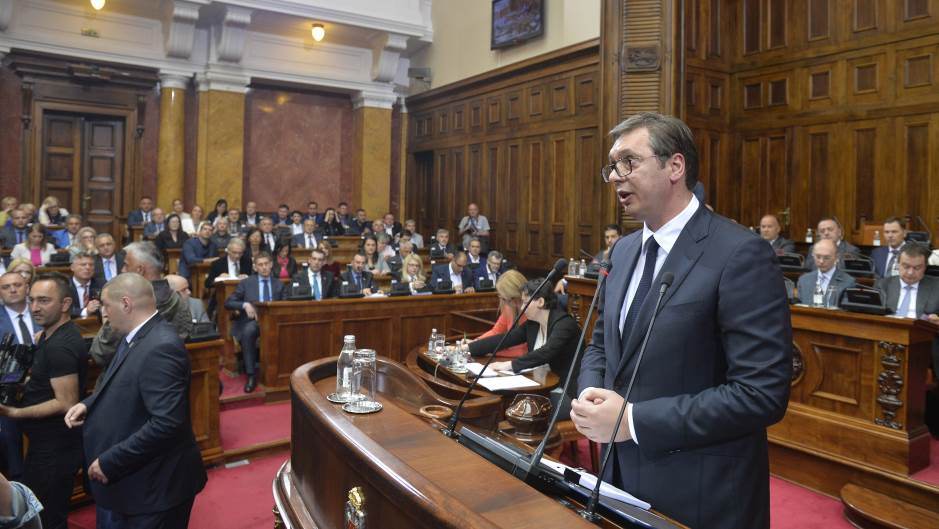 Η αντιπολίτευση μποϊκόταρε τον λόγο του Vucic στο κοινοβούλιο για την «πικρή αλήθεια για το Κοσσυφοπέδιο»