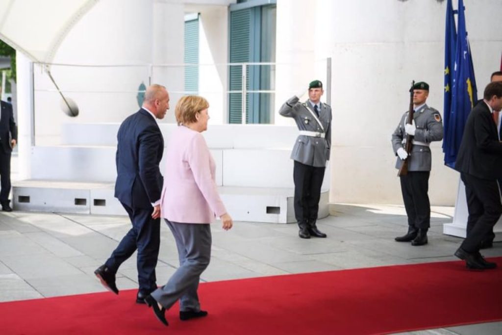 Συνάντηση Haradinaj – Merkel: H θέση του Κοσσυφοπεδίου είναι ακόμα ισχυρότερη