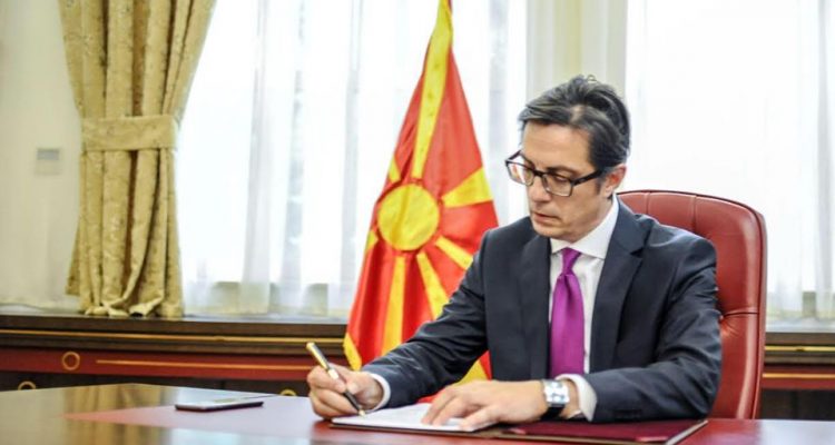 Ο Πρόεδρος της Βόρειας Μακεδονίας καλεί την ΕΕ να τηρήσει τις υποσχέσεις της