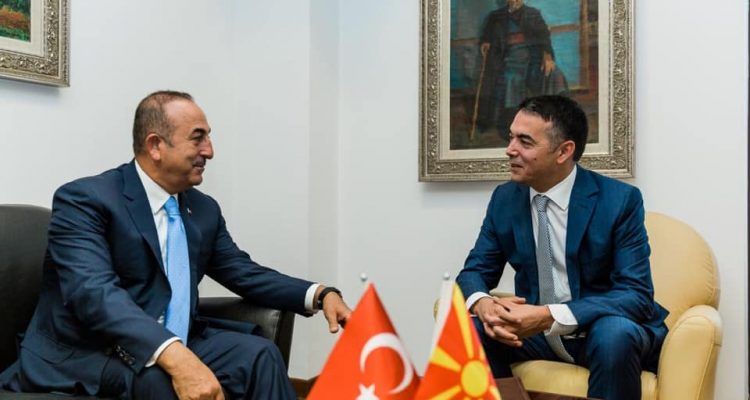 ΝΑΤΟ και FETO στο επίκεντρο της επίσκεψης του Τούρκου ΥΠΕΞ στα Σκόπια