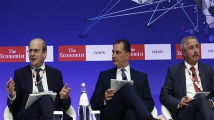 Με το βλέμμα στο Κάιρο Χατζηδάκης – Λακκοτρύπης