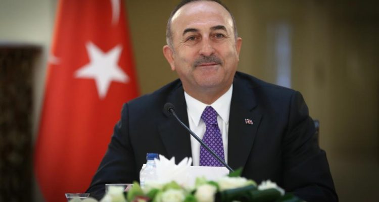 Cavusoglu: Τουρκία και Γαλλία θα συνεχίσουν να απολαμβάνουν φιλικές σχέσεις