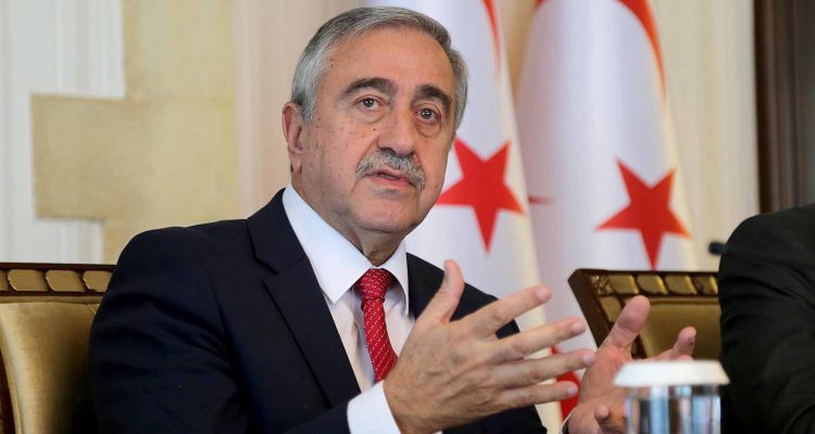 Akinci, Erhuman και Ozersay, οι τρείς για τις «προεδρικές»