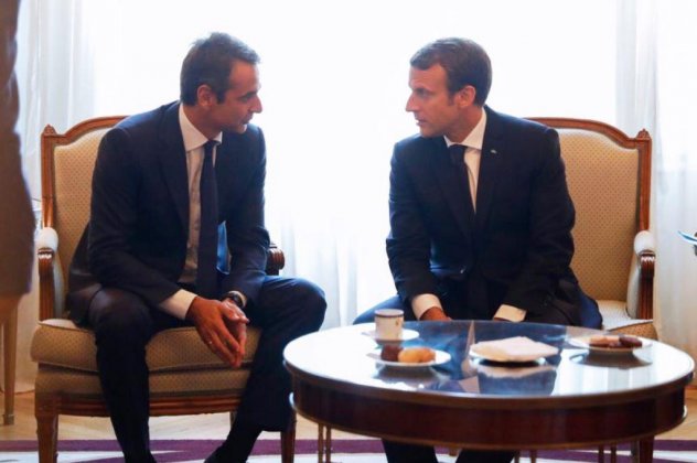 Ελλάδα: Επικοινωνία Μητσοτάκη Macron