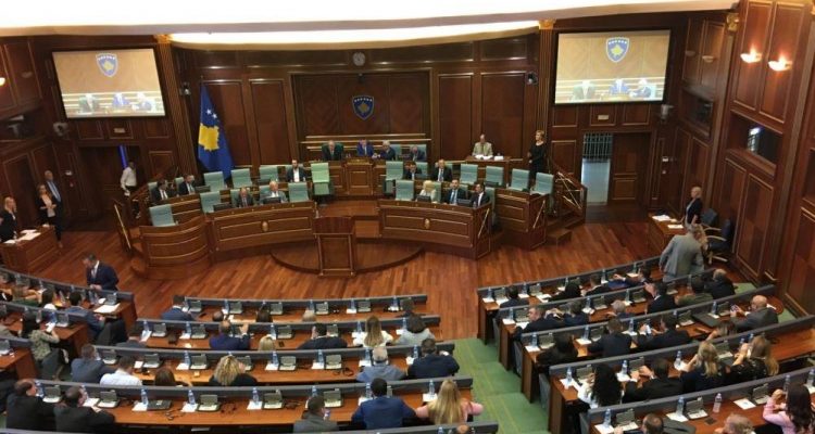 Ξεκίνησαν οι προεκλογικές υποσχέσεις από τα κόμματα του Κοσσυφοπεδίου