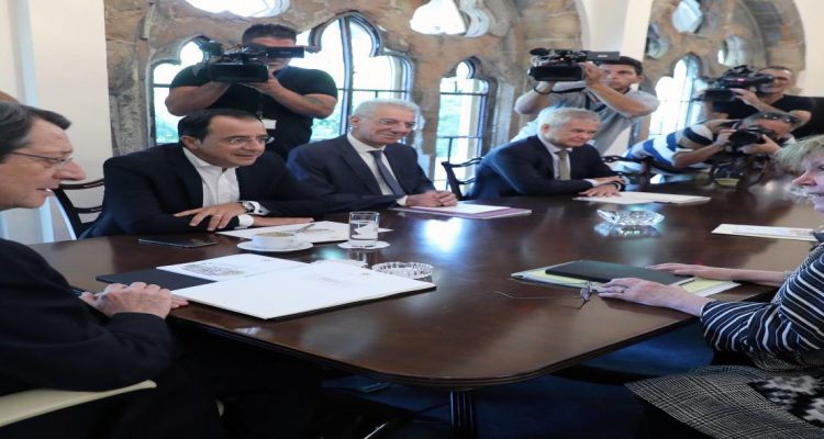 Πιθανή συνάντηση Lute με Αναστασιάδη-Akinci αύριο