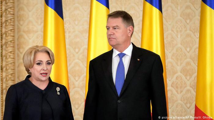 Μήνυση κατά του Προέδρου Iohannis θα καταθέσει η Κυβέρνηση