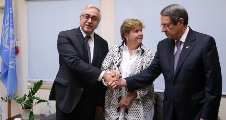 Αναχωρεί από την Κύπρο χωρίς κάτι απτό στα χέρια της η Λουτ
