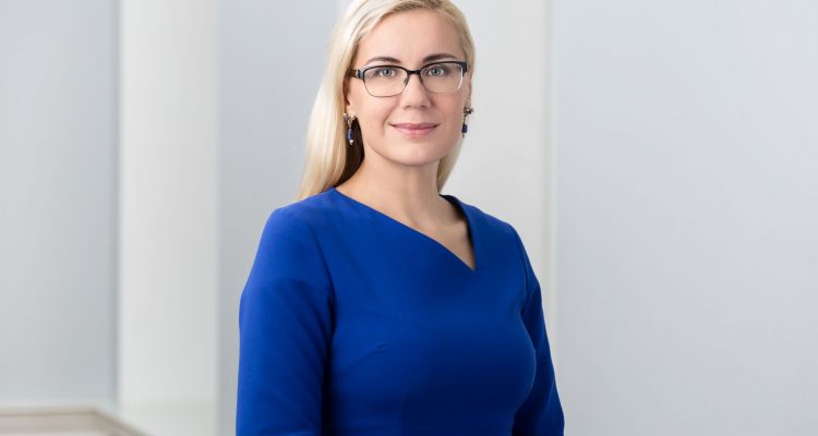 Νέα Επίτροπος Ενέργειας η Kadri Simson – Συντονιστής του European Green Deal ο Frans Timmermans