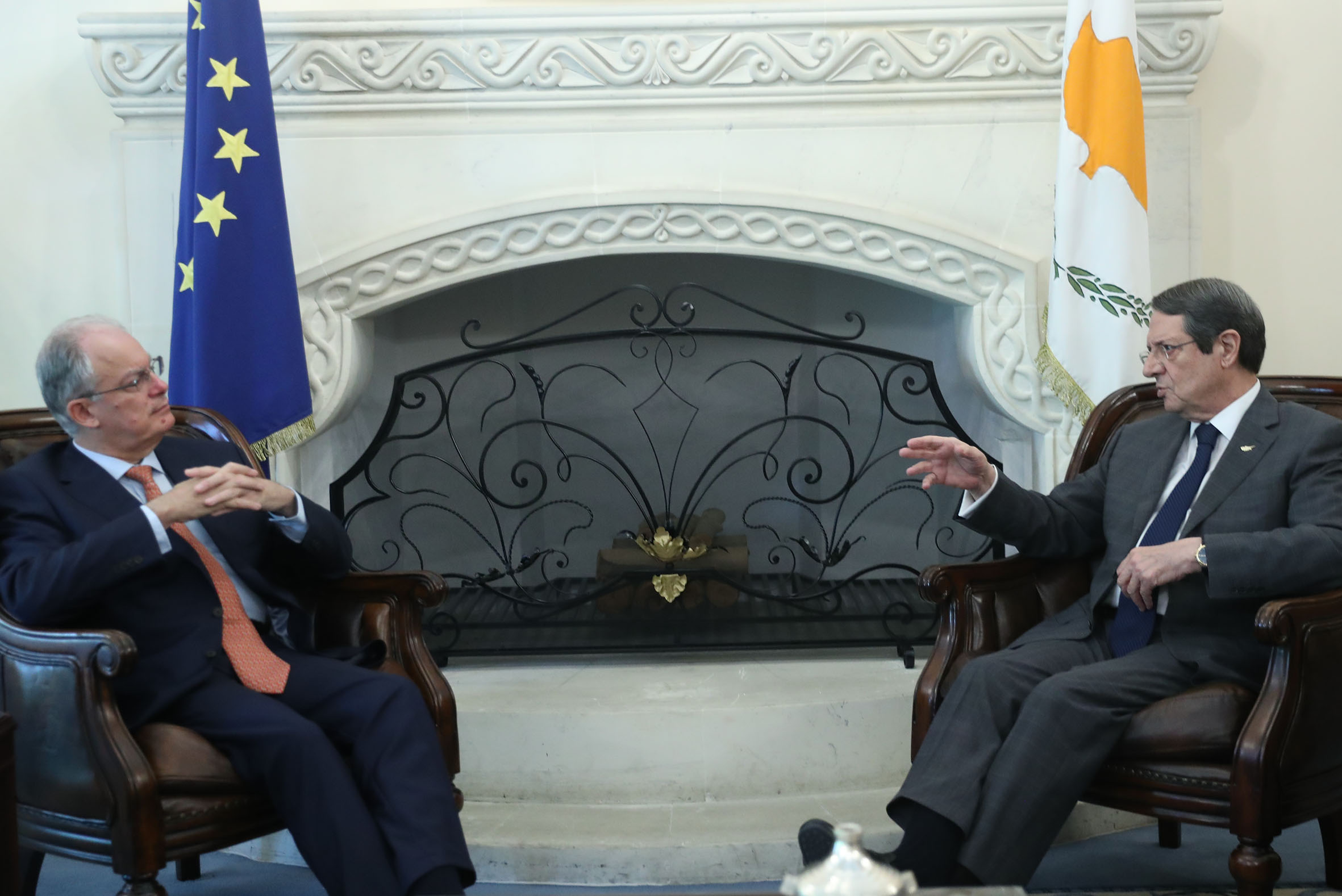 Ο Πρόεδρος της Δημοκρατίας δέχθηκε τον Πρόεδρο της Βουλής των Ελλήνων