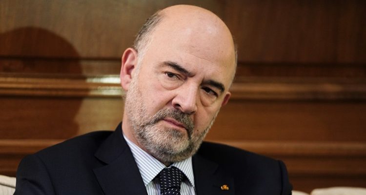 Moscovici: Μείωση των πλεονασμάτων από το…2021