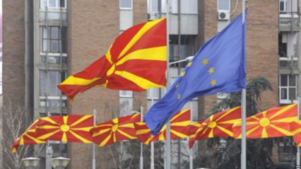 Πολιτικές διαμάχες στη Βόρεια Μακεδονία σχετικά με τη Σύνοδο Κορυφής των ηγετών της Ευρώπης