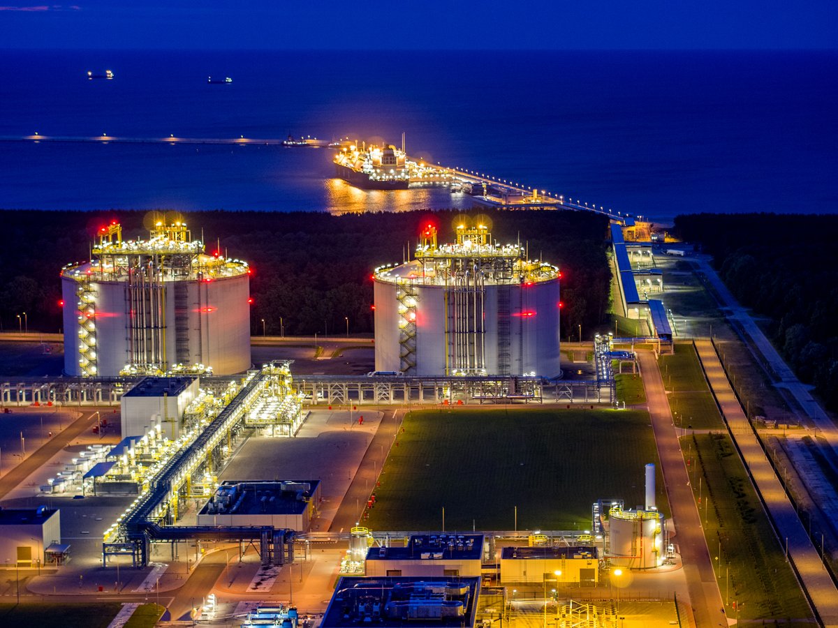 “Πράσινο” πόλεμο πυροδοτεί ένας σταθμός LNG στην Πολωνία
