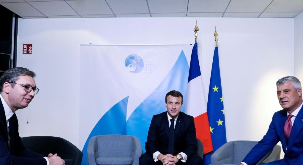 Συνάντηση Vucic – Thaci στο Παρίσι υπό την παρουσία του Macron