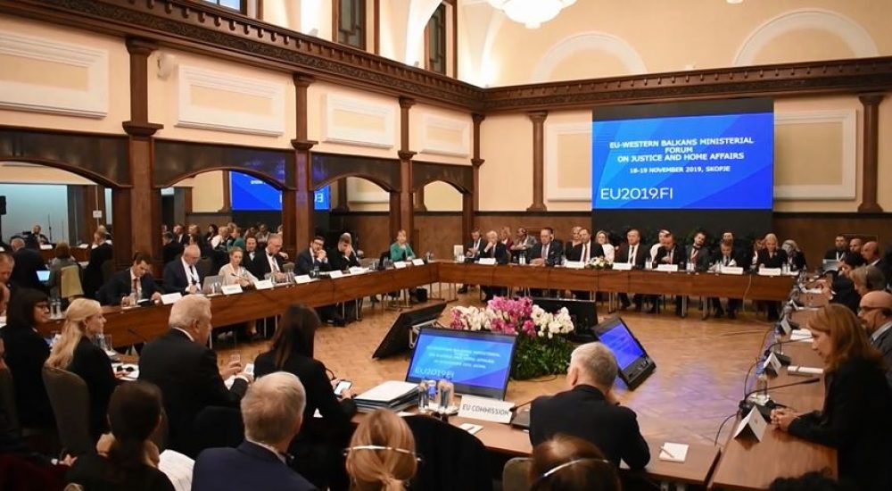 Φόρουμ για τα Δικαιώματα και τις Εσωτερικές Υποθέσεις στα Δ. Βαλκάνια: Αντιμετώπιση των προκλήσεων μετανάστευσης και ασφάλειας