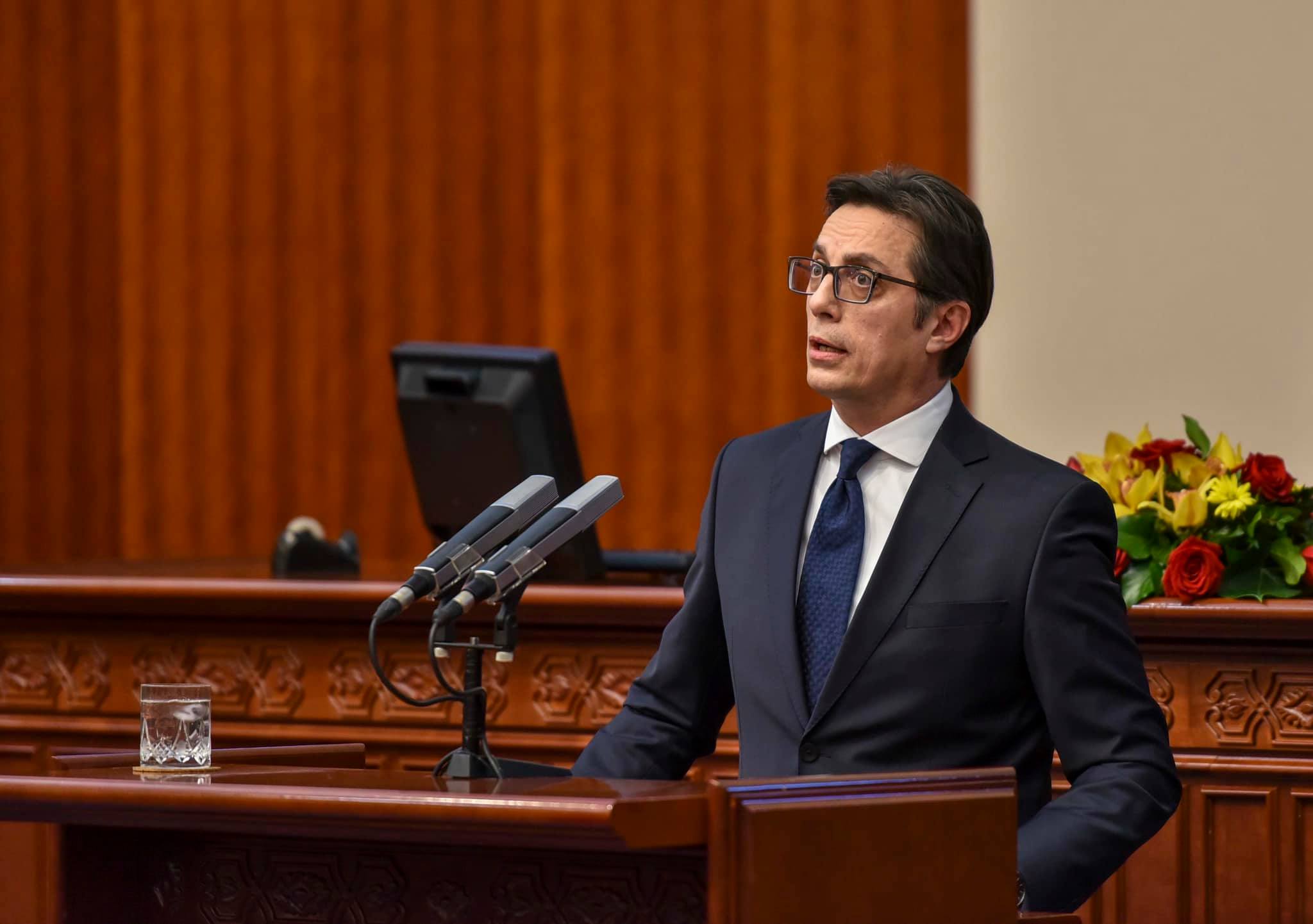 Ο Pendarovski επικρίνει την εγκληματικότητα και τη διαφθορά, ζητεί ενότητα για την ευρωπαϊκή ολοκλήρωση