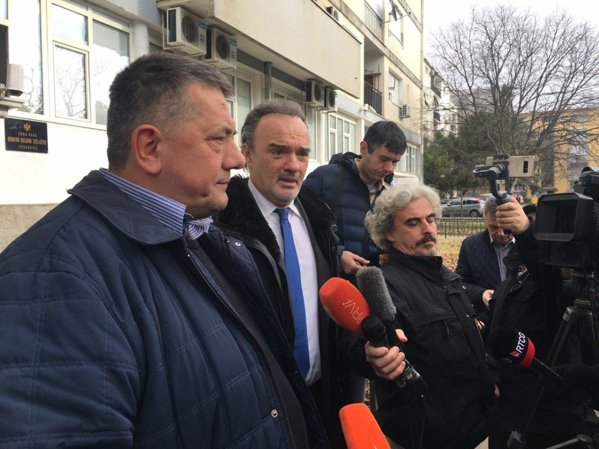Μαυροβούνιο: Αφέθηκαν ελεύθεροι δύο δημοσιογράφοι που είχαν συλληφθεί για fake news