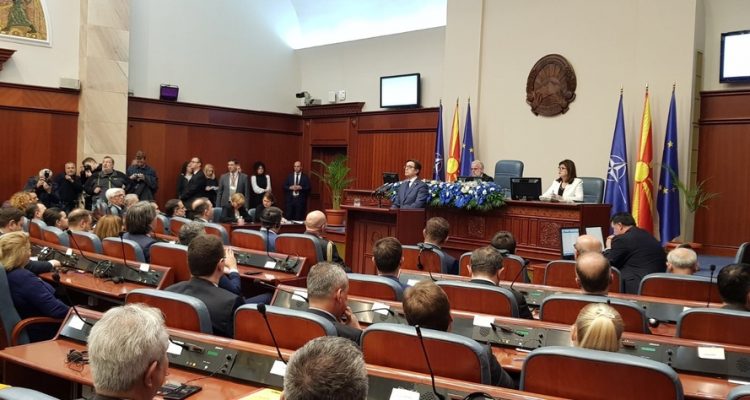 Βόρεια Μακεδονία: Επικυρώθηκε το Πρωτόκολλο ένταξης στο ΝΑΤΟ με 114 ψήφους