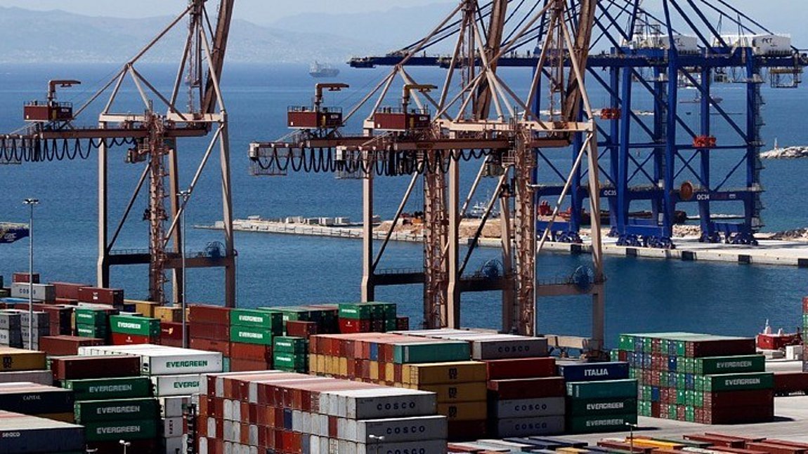 Ελλάδα: Νέο ρεκόρ για τις ελληνικές εξαγωγές στα 33,4 δισ. ευρώ