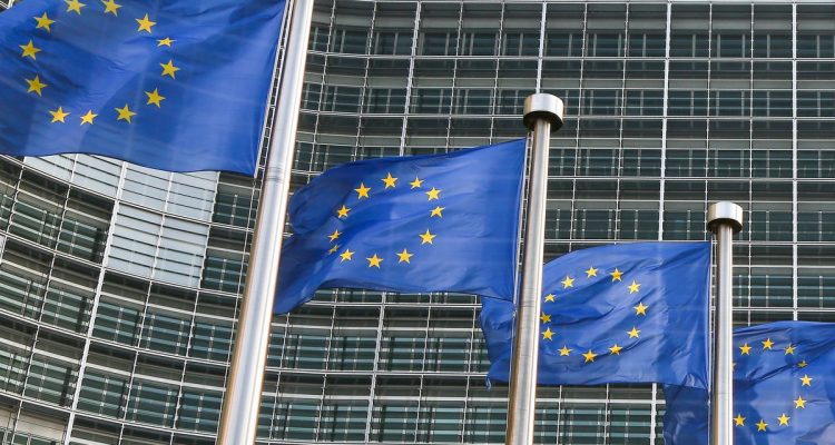 ΕΕ: Αλβανία, Βόρεια Μακεδονία και Σερβία στον κατάλογο των χωρών που μπορούν να κυκλοφορούν ελεύθερα στη ζώνη Schengen