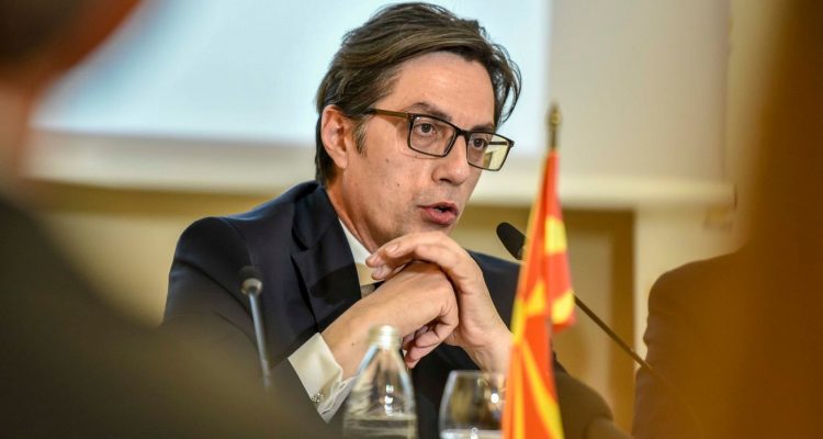 Pendarovski: Εξωφρενικό να συζητήσουμε αλλαγή Συντάγματος ή αλλαγή της Συμφωνίας με τη Βουλγαρία