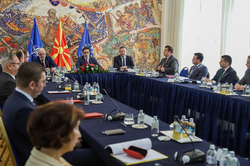 Βόρεια Μακεδονία: Σε νέα συνάντηση θα αποφασιστεί, η αναβολή εκλογών και η κατάσταση εκτάκτου ανάγκης