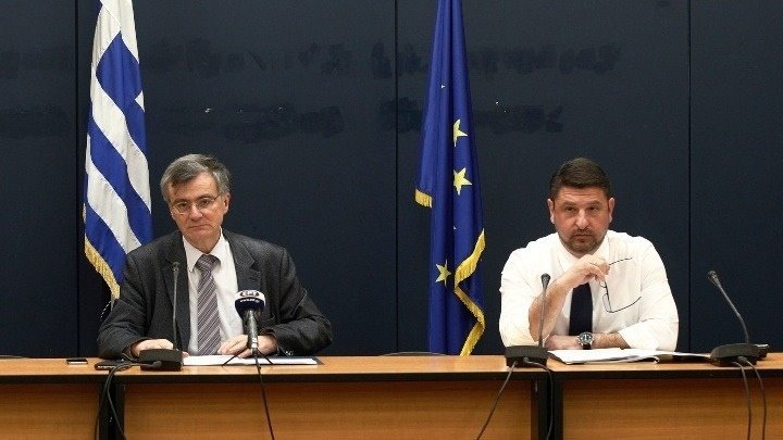 Η Ελλάδα καταργεί τους περιορισμούς και μπαίνει στην επόμενη φάση της πανδημίας του κορωνοϊού