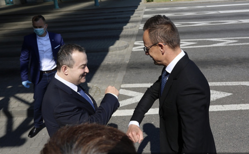 Σερβία: Ελεύθερα θα κινούνται οι πολίτες Σερβίας και Ουγγαρίας στη μεθόριο