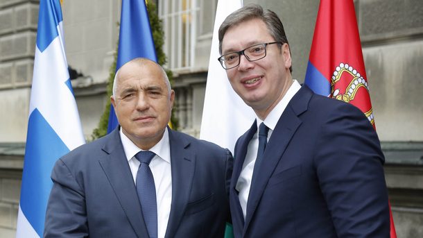 Τηλεφωνική επικοινωνία Vucic Borissov