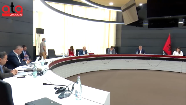 Αλβανία: Μέχρι τη Δευτέρα το τελικό προσχέδιο για την Εκλογική Μεταρρύθμιση