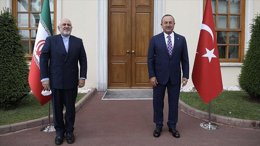 Τουρκία: Συνάντηση Cavusoglu-Zarif στην Κωνσταντινούπολη
