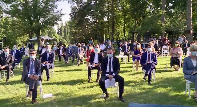 Ρουμανία: Προεκλογικό χαρακτήρισε το Πρόγραμμα Επανεκκίνησης της Οικονομίας η αντιπολίτευση
