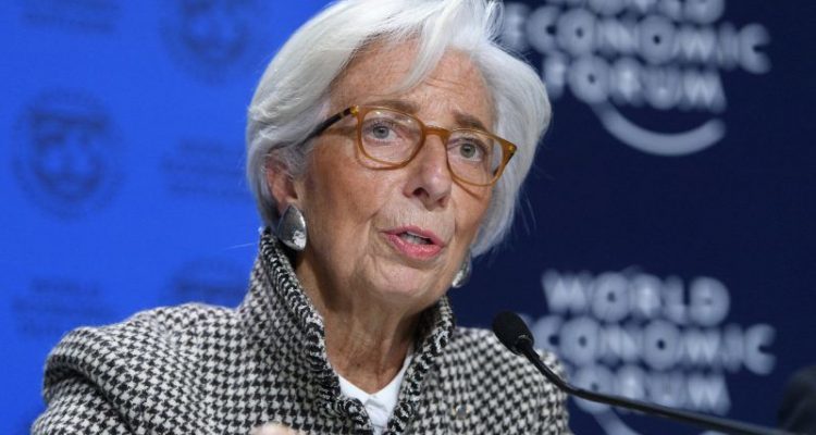 Lagarde: Η Βουλγαρία έχει κάνει ένα μεγάλο βήμα στο δρόμο της προς την ευρωζώνη