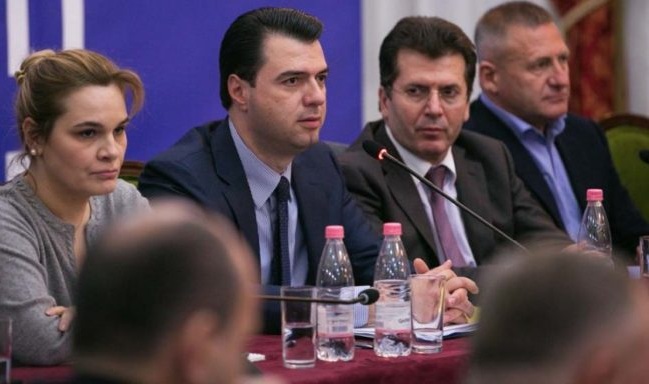 Αλβανία: Να μην καθυστερήσει η έγκριση της 5η Ιουνίου, ζητά και η Ενωμένη Αντιπολίτευση