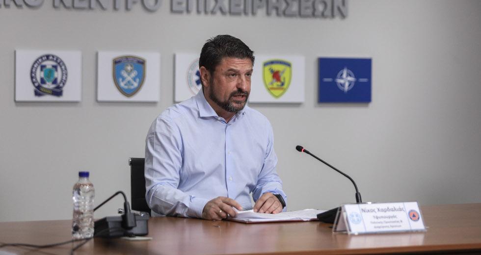 Ελλάδα: Υποχρεωτική η χρήση μάσκας σε όλους τους κλειστούς χώρους μέχρι 31 Αυγούστου