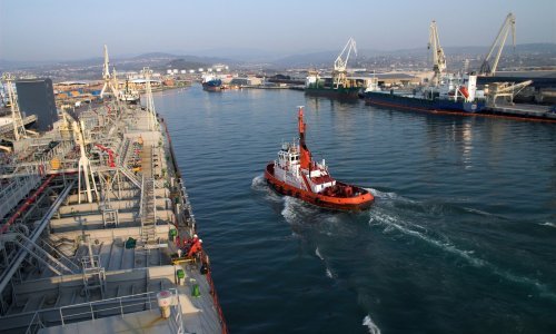 Σλοβενία: Ελληνικό πλοίο με αρκετά κρούσματα στο πλήρωμα φτάνει στο λιμάνι του Koper