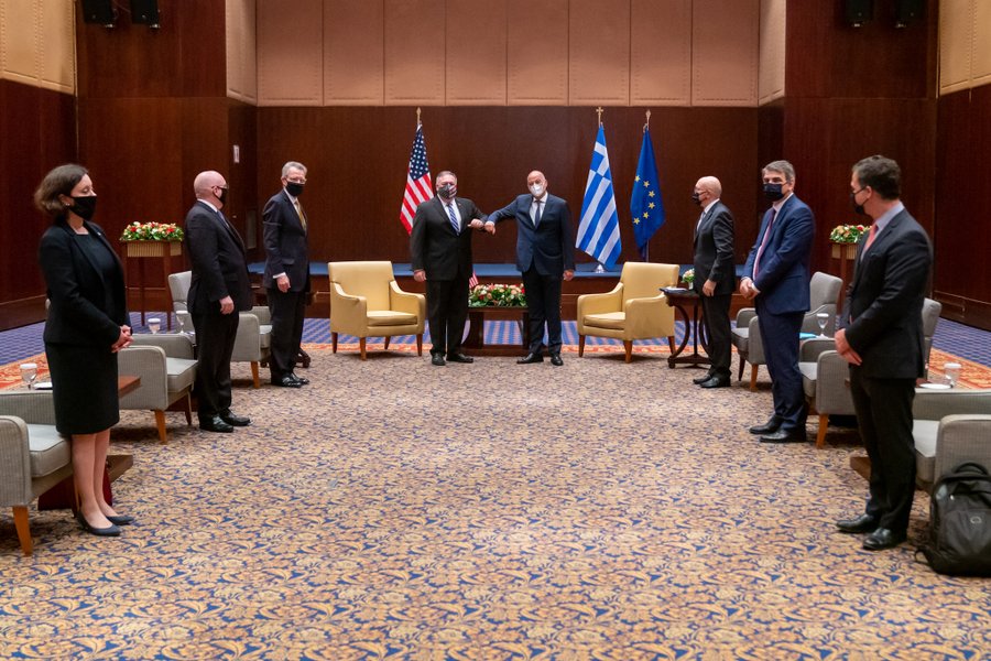 Ελλάδα: Αλλαγή ρητορικής ή αλλαγή πολιτικής ανάμεσα στα τρία κείμενα των Κοινών Δηλώσεων για Ελληνοτουρκικά και EastMed