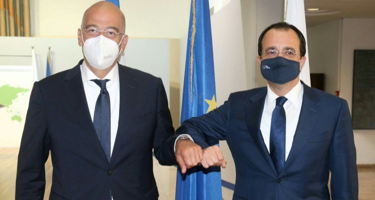Κύπρος: Τις εξελίξεις στην Ανατολική Μεσόγειο συζήτησαν Χριστοδουλίδης-Δένδιας στη Λευκωσία