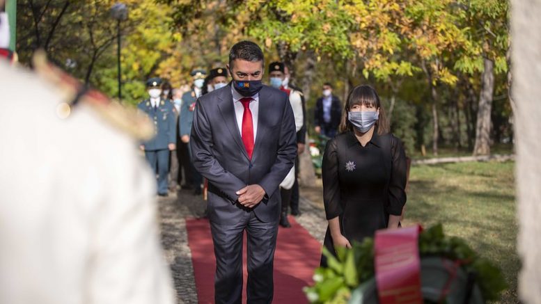 Βόρεια Μακεδονία: Εάν η ΕΕ επιτρέψει στη Μακεδονική γλώσσα να αποτελέσει εμπόδιο, τότε δεν αξίζει να ονομάζεται Ευρωπαϊκή