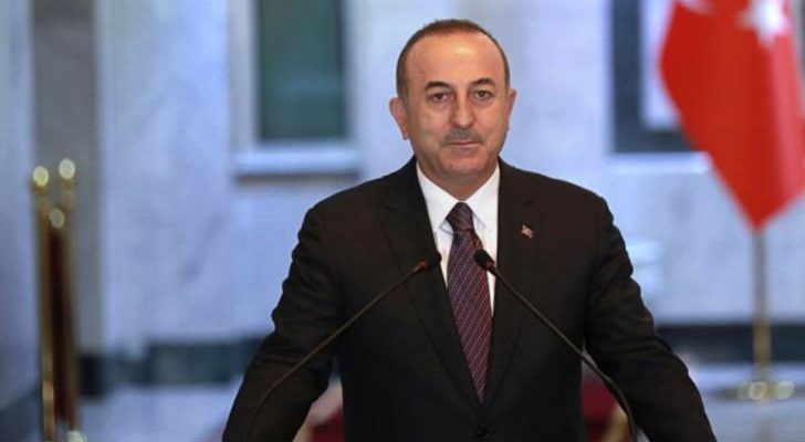 Cavusoglu: Η Τουρκία καταδικάζει την «απόπειρα πραξικοπήματος» στην Αρμενία