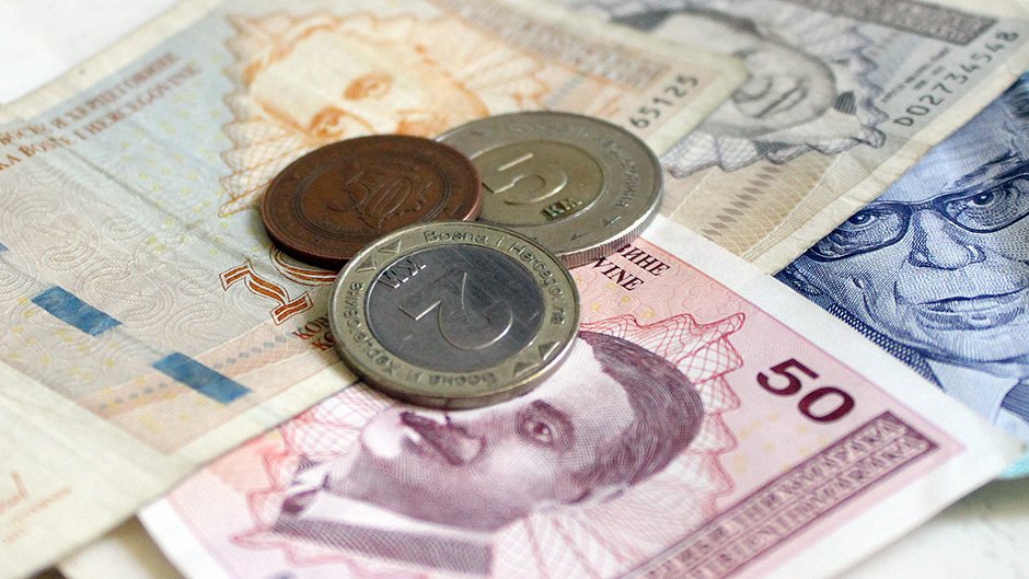 Β-Ε: Η Κεντρική Τράπεζα υποστηρίζει τις μεταρρυθμίσεις που απορρίπτει η Δημοκρατία Σέρπσκα