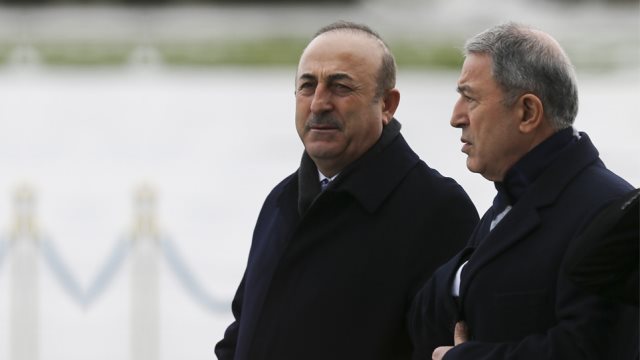 Τουρκία: Στην Ουκρανία Akar- Cavusoglu