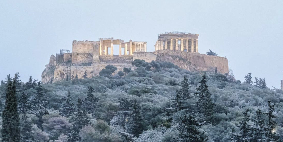 Ελλάδα: Σφοδρή κακοκαιρία με χιόνια και στην Αθήνα