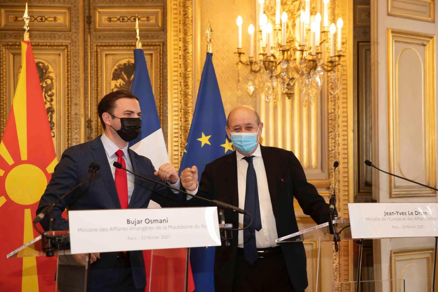 Βόρεια Μακεδονία: Συνάντηση Osmani Le Drian στο Παρίσι