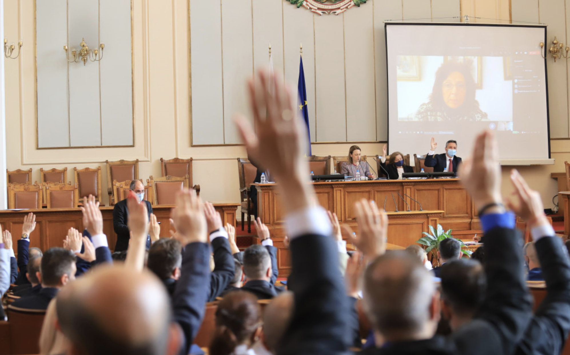 Βουλγαρία: Από τη Δευτέρα ξεκινάει ο Πρόεδρος τη διαδικασία των διαβουλεύσεων για τον σχηματισμό Κυβέρνησης