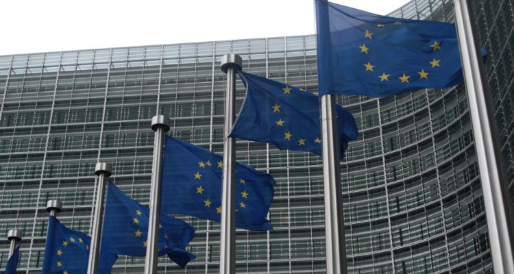 Το Μαυροβούνιο αντιμέτωπο με το «σενάριο Σρι Λάνκα» μετά την άρνηση της ΕΕ να αποπληρώσει το δάνειο στην Κίνα