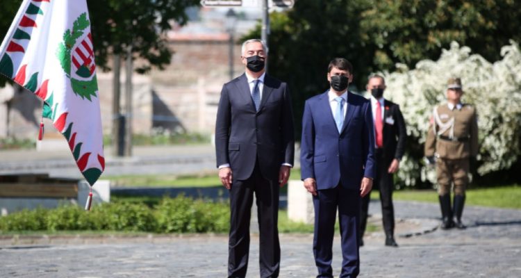 Μαυροβούνιο: Σε επίσημη επίσκεψη στη Βουδαπέστη ο Đukanović