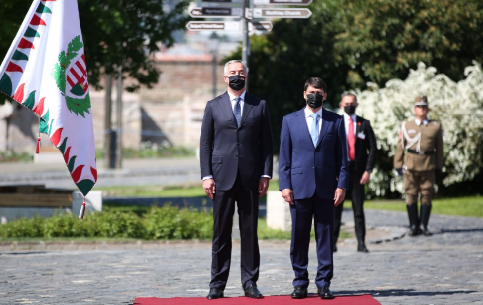 Μαυροβούνιο: Σε επίσημη επίσκεψη στη Βουδαπέστη ο Đukanović
